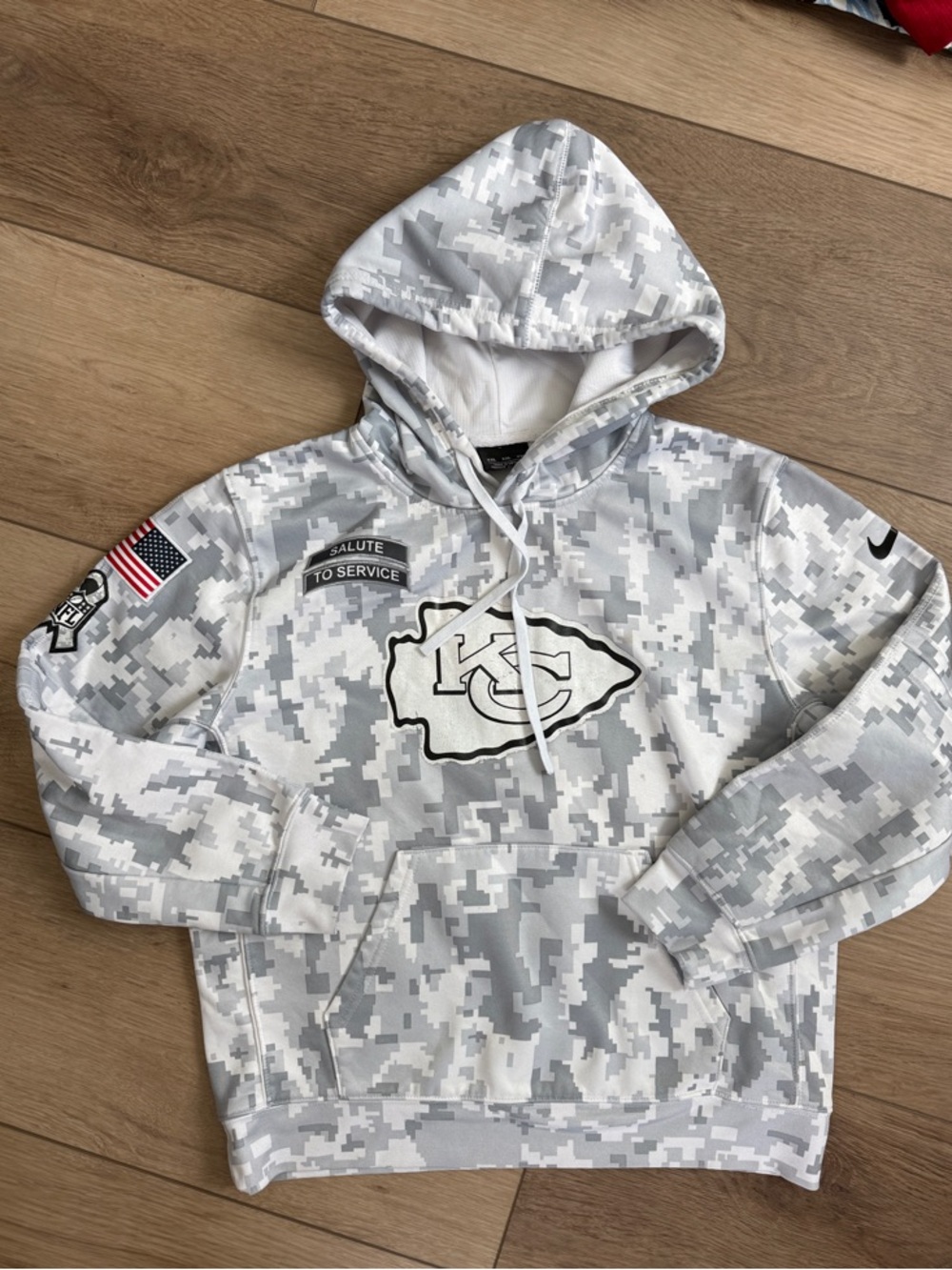 Nike Kids Kansas City Chiefs Camo Pullover Hoodie - White, Gray